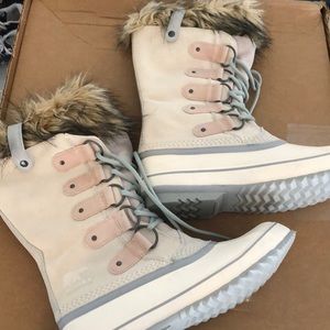 Sorel winter boots